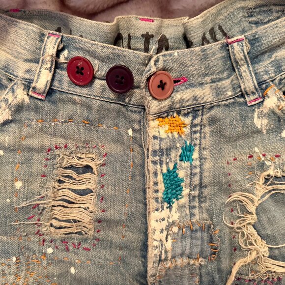 Magnolia Pearl Embroidered Miner Denims - Picture 9 of 11